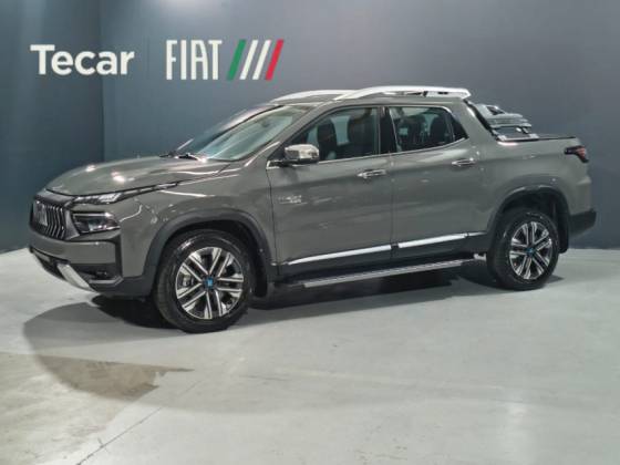 FIAT TORO 2.2 TURBO DIESEL RANCH 4WD AT9 FIAT TORO 2.2 TURBO DIESEL RANCH 4WD AT9